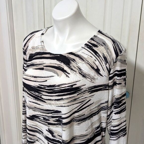 NWOT JM Collection Women's Neutral Tones Brush Stroke Jacquard Top - Picture 1 of 13